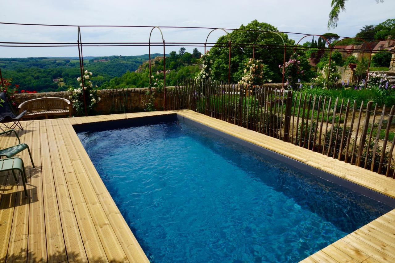 1 Logis A Domme - Piscine & Spa ภายนอก รูปภาพ